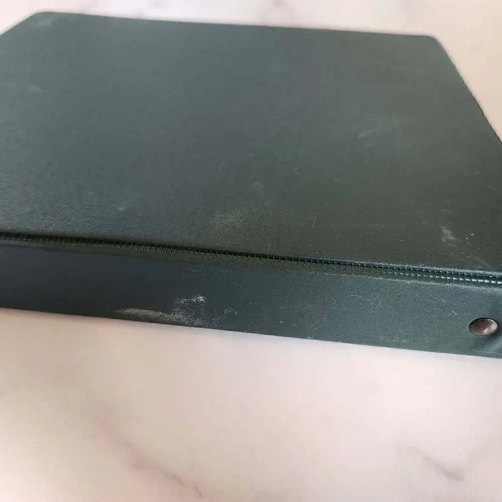 Dynaplex vintage dark  forest green 3 ring binder matte